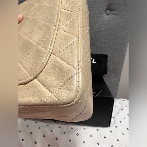 Chanel Classic Mini Square Flap Bag in Lambskin - Picture 8 of 12